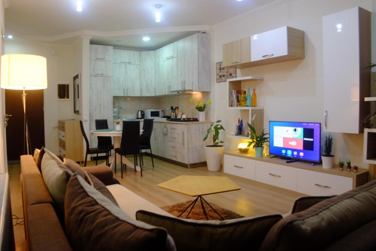 Ameri Plaza Green Apartments Tiflis Exterior foto