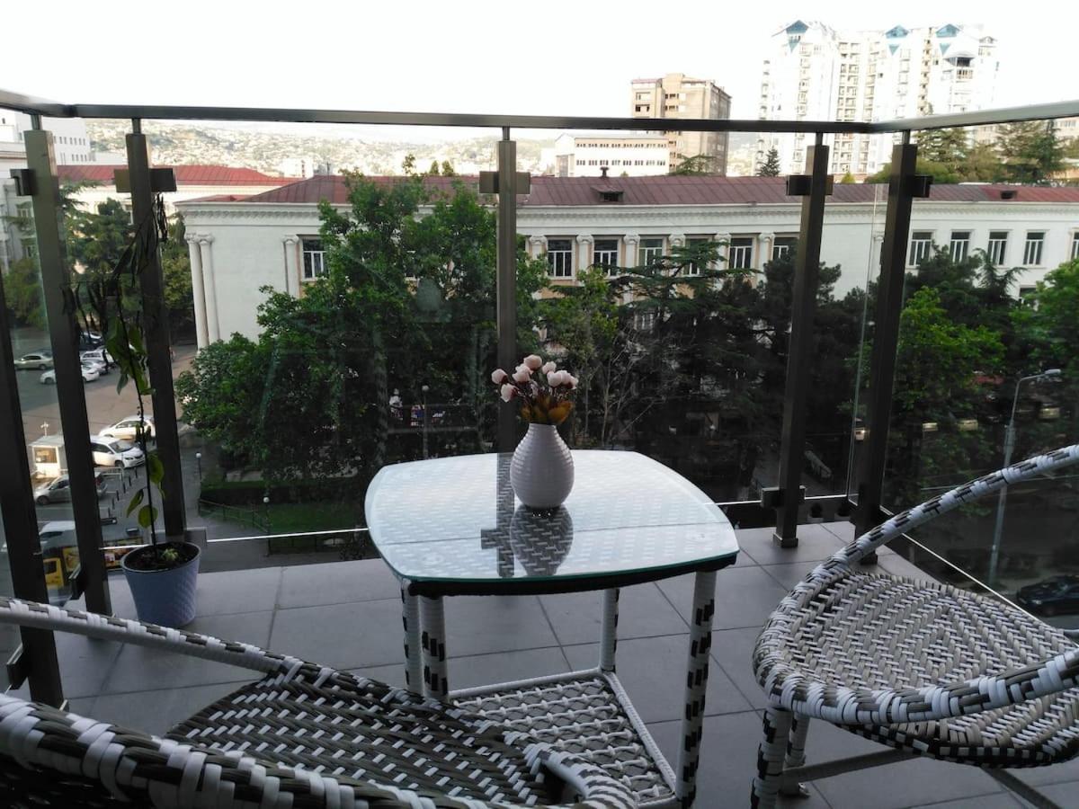 Ameri Plaza Green Apartments Tiflis Exterior foto